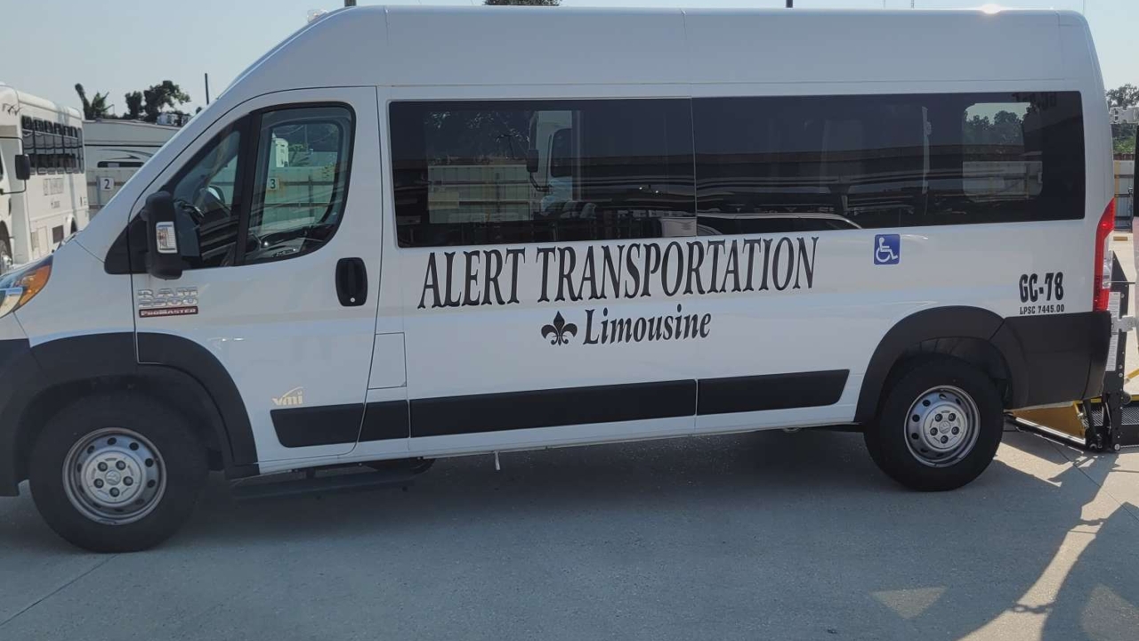 https://rhinowebllc.com/alert-transportation/wp-content/uploads/2024/10/ada-van-resize.jpg