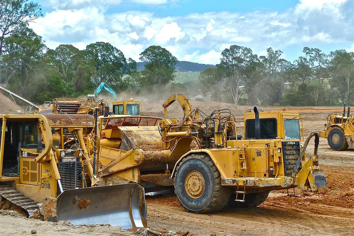 https://rhinowebllc.com/ardent-construction/wp-content/uploads/2025/11/land-clearing.jpg