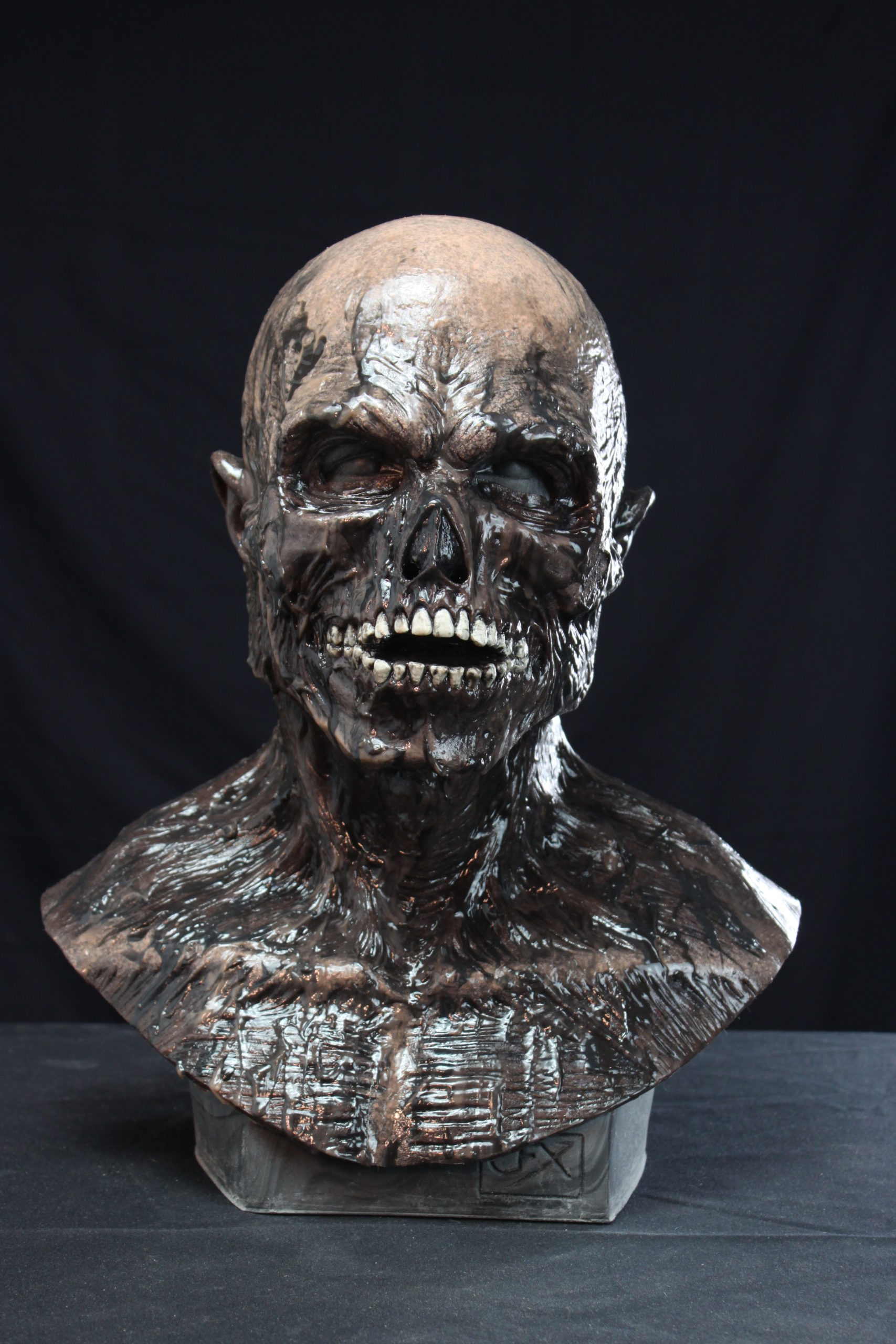 Yorick (1st Edition) Silicone Mask - Image 2