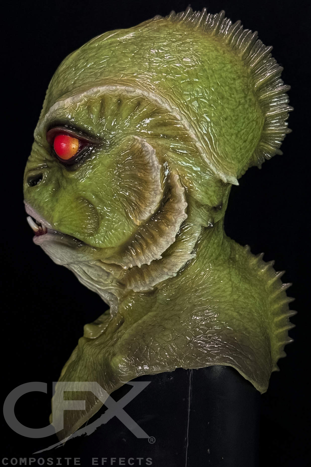 Pisces Silicone Mask - Image 17