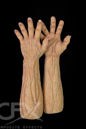 https://rhinowebllc.com/cfx-masks/wp-content/uploads/2024/07/Strong-Gloves-Caucasian-5-300x450.jpg