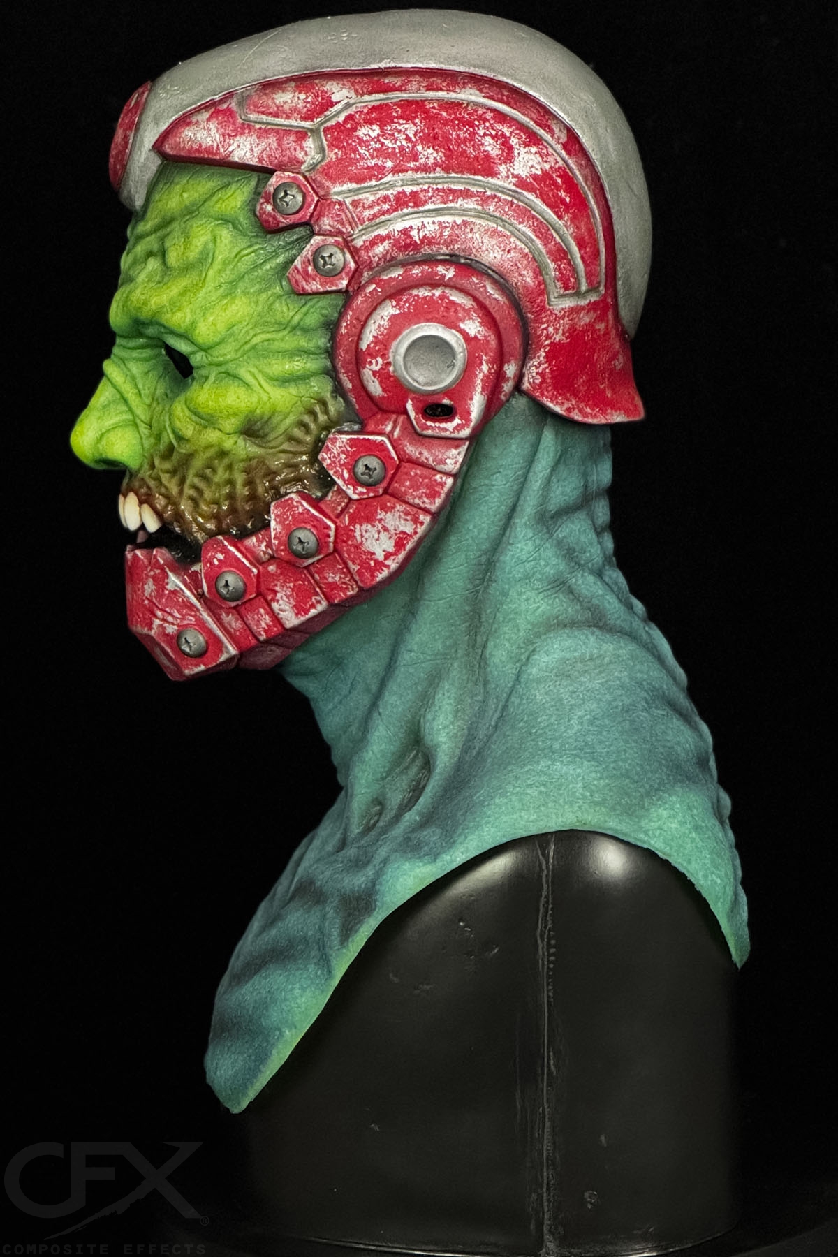 Iron Bite Silicone Mask - Image 7