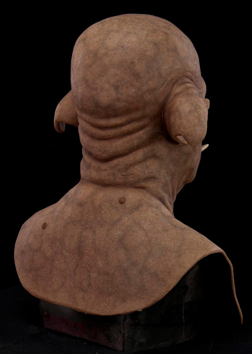 pervis_mask_boar_04.jpg