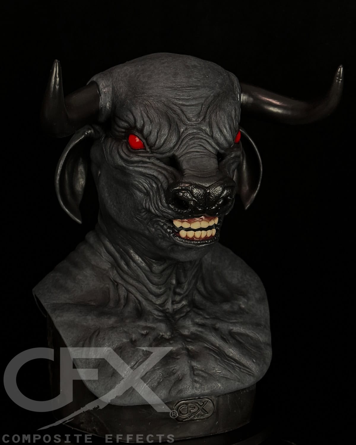 Taurus-Black-Bull-2.jpg
