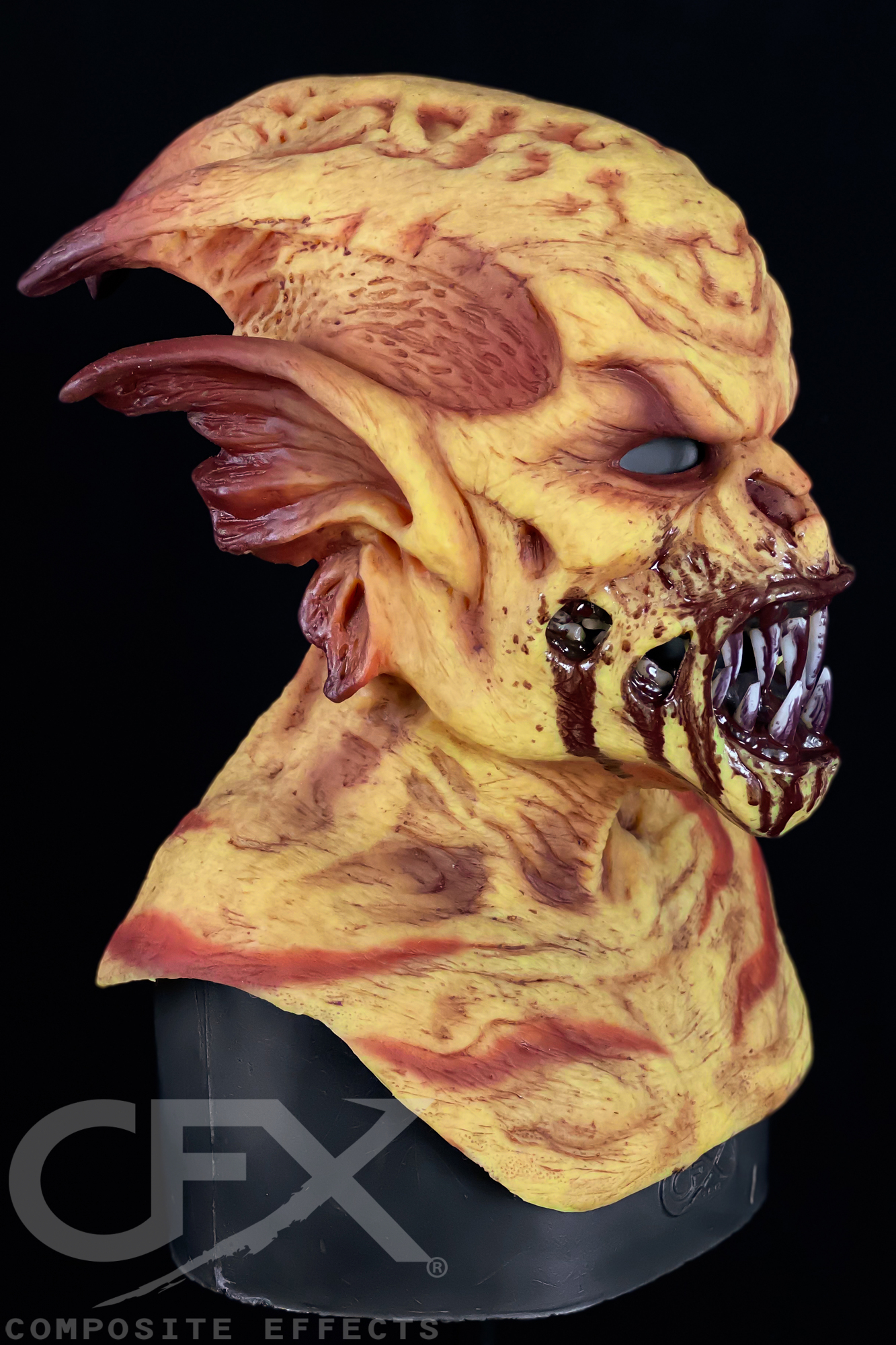 Unseelie-Yellow-with-Blood-3.jpg