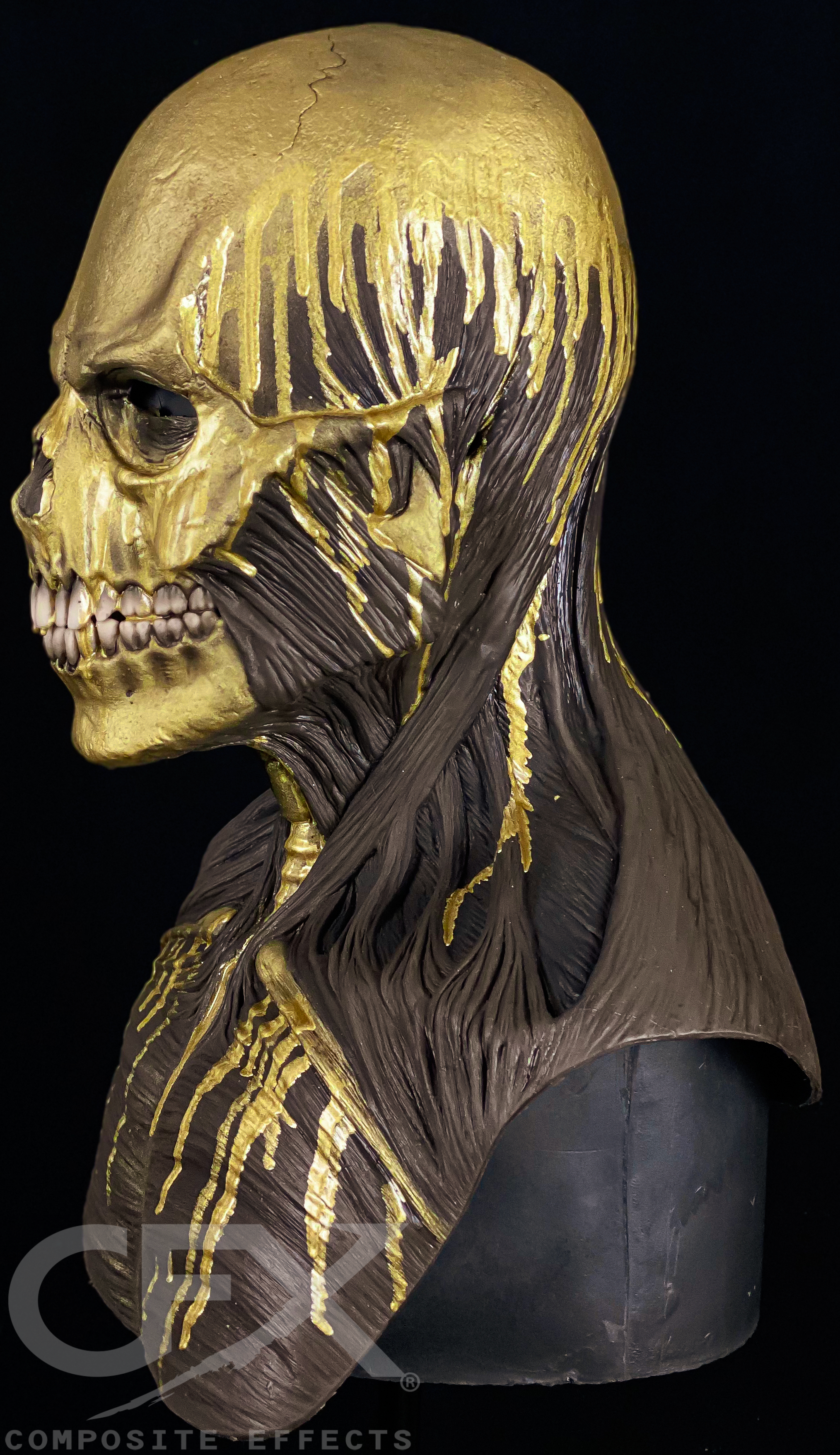 Yorick-Gold-Chocolate-04.png