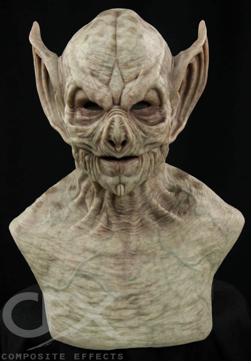 dracul_mask_pale_01.jpg