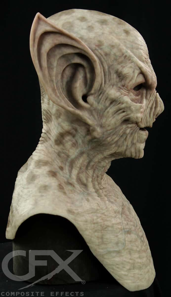 dracul_mask_pale_03.jpg