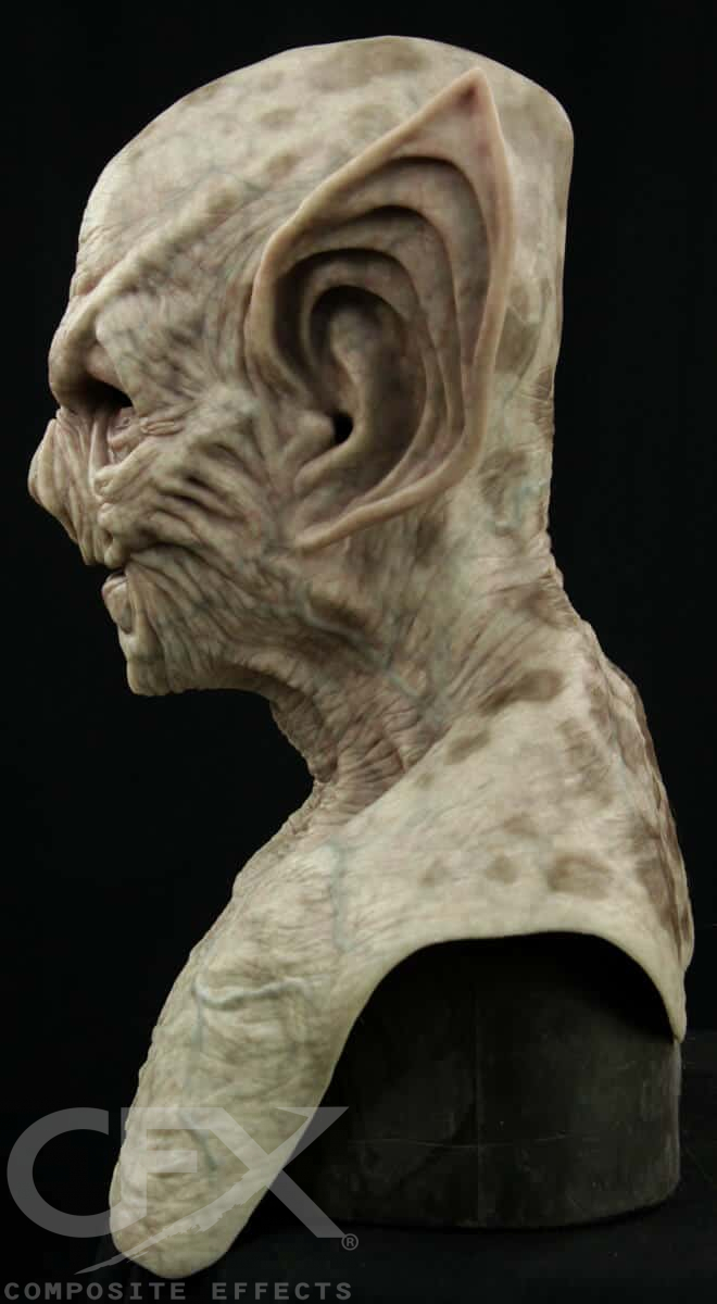 dracul_mask_pale_06.jpg