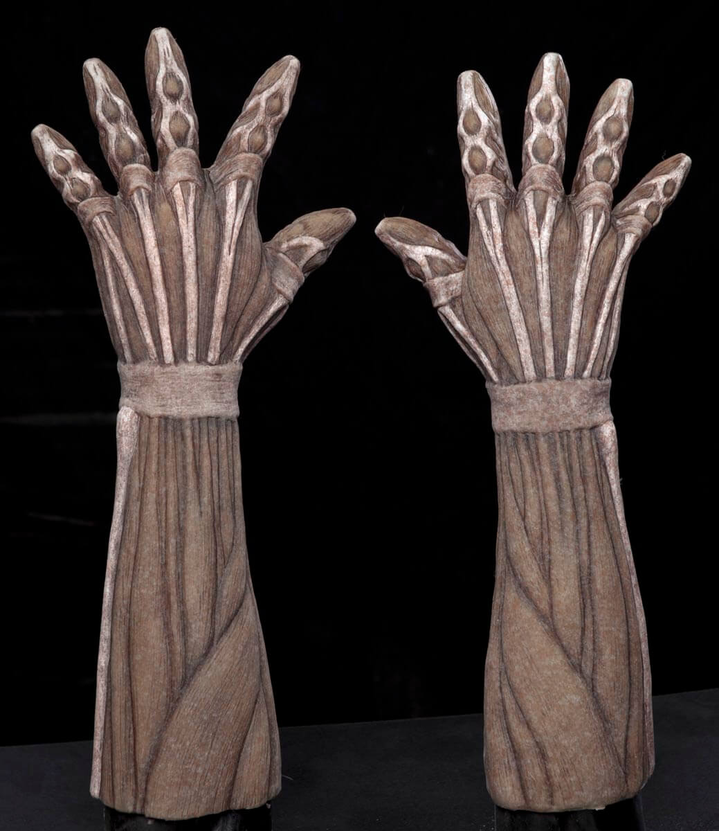 flayed_gloves_tan_01.jpg