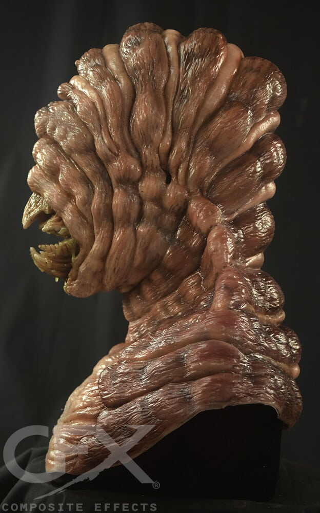 larva_mask_nightcrawler_05.jpg