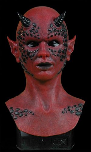 https://rhinowebllc.com/cfx-masks2/wp-content/uploads/2024/07/nadia_red_d01-300x501.jpg