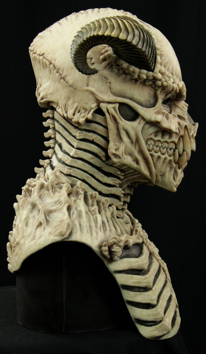 nephilim_skull_mask_03.jpg