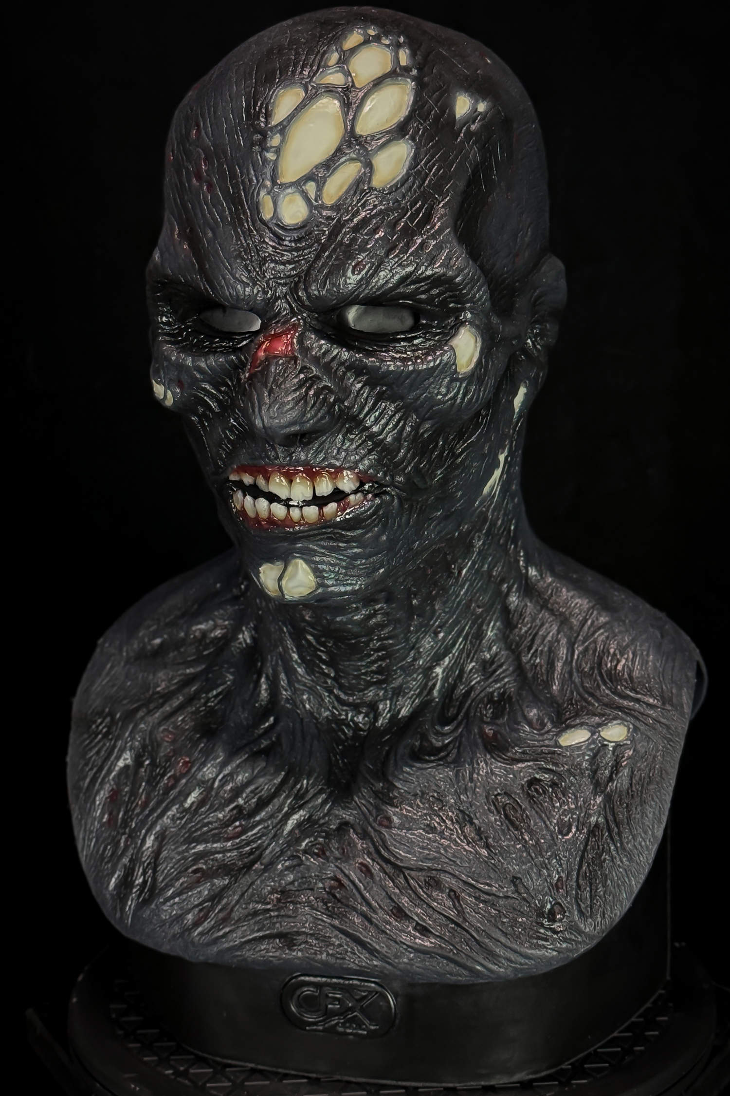 Imhotep-Venom-Gray-6.jpg