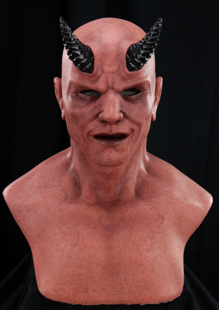 lust_mask_rust_01.jpg