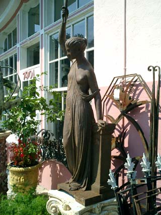Libertaire Fountain