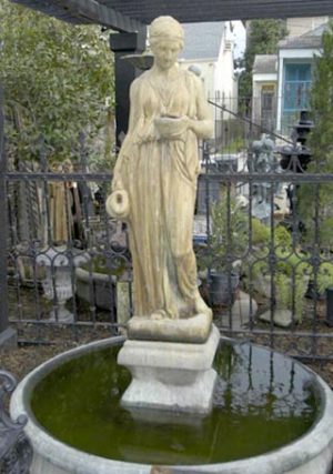 Grand Rebecca Statue