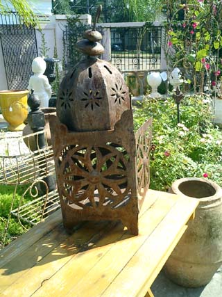 Early American garden lantern