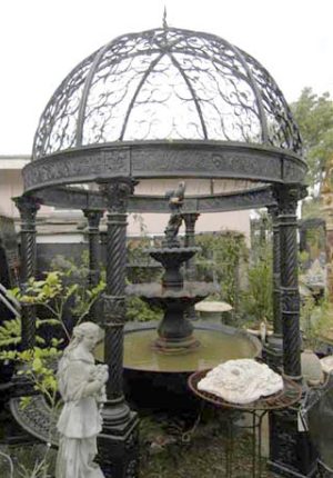 19th c inspired iron gazebo in French or Italian style Circular version