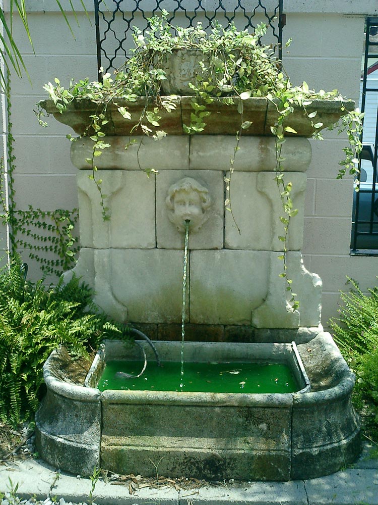 Avignon Cherub Fountain