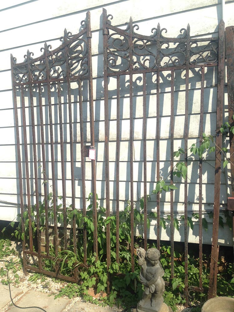 English Entrance Gate