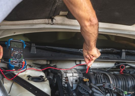 https://rhinowebllc.com/mpaks-solutions/wp-content/uploads/2024/11/Inspecting-your-Alternator-533x380.jpg