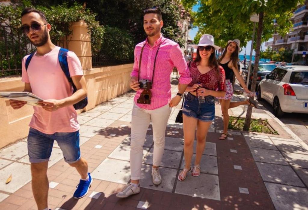 https://rhinowebllc.com/omnicommagency/wp-content/uploads/2024/03/group_Travel.jpg