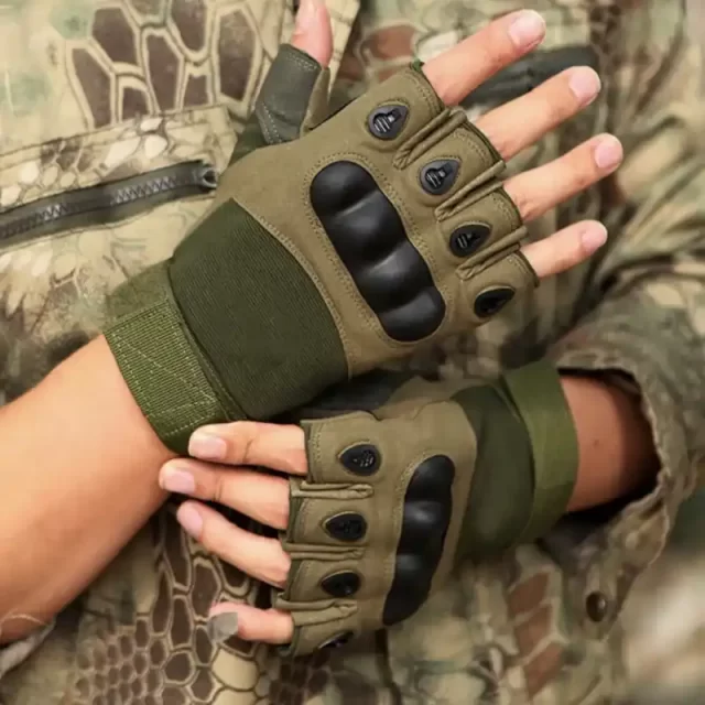 gloves https://rhinowebllc.com/slidell-army-surplus/wp-content/uploads/2024/03/gloves-640x640.webp