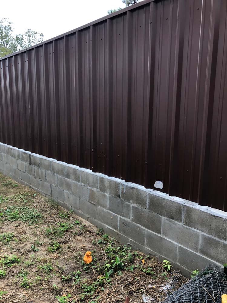 https://rhinowebllc.com/tonys-fencing-iron-works/wp-content/uploads/2024/11/steel-fence-img.jpg